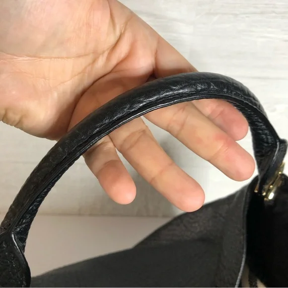 Burberry Lindburn Hobo - Picture 7 of 15
